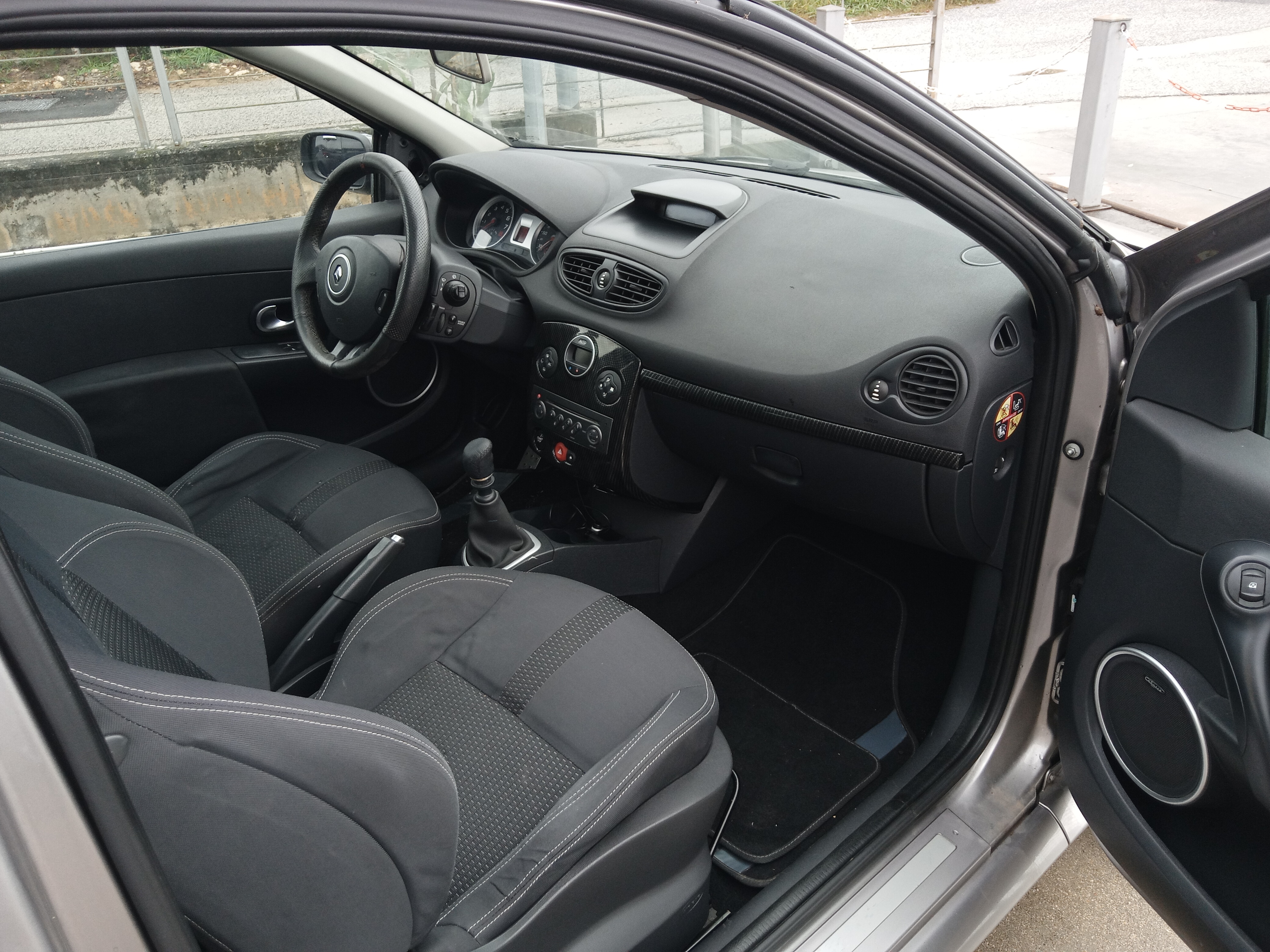 RENAULT CLIO RS - Foto 5